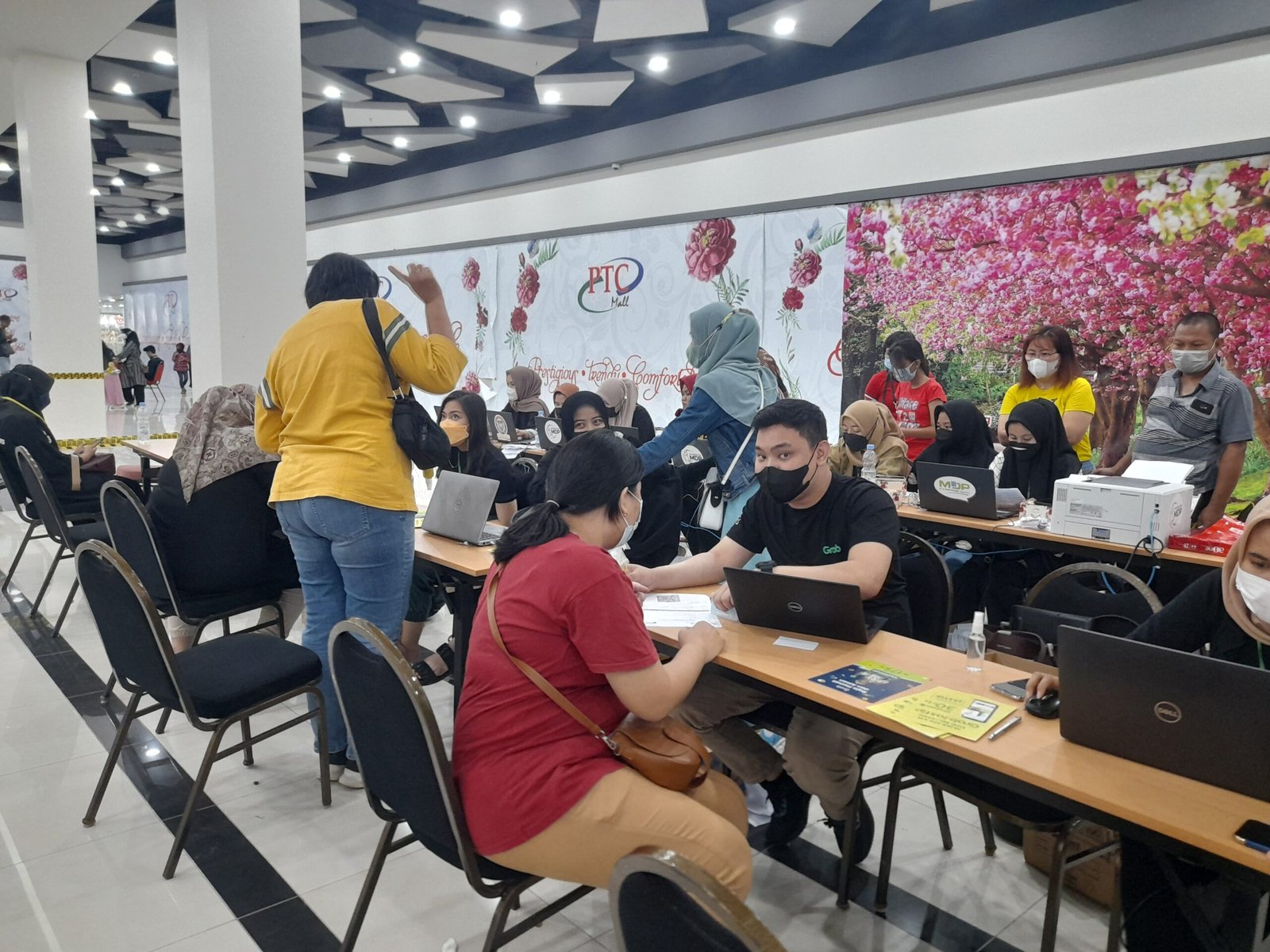 Buruan, Ada Vaksin Booster di PTC Mall