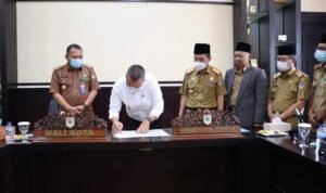 Guna Mencapai Visi dan Misi RPJMD, Wako Pagar Alam Tandatangani Perjanjian Kinerja 2022