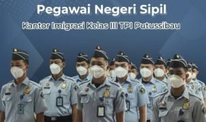 Kanim Lantik dan Ambil Sumpah 16 CASN di Lingkungan Kantor Imigrasi Kelas III Putussibau Kapuas Hulu