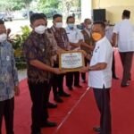 Apresiasi Target Vaksinasi Tercapai, Pemkab dan Polres OKU Timur Berikan Hadiah