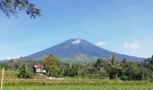Gunung Api Dempo Status Waspada, Wako Himbau Warga Pagar Alam Tetap Tenang