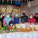 Ketua TP PKK Rangkaian HUT OKU Timur ke-18 di Zona 1