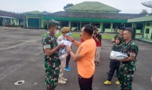 Jumat Berkah, Kodim 0406 MLM Bagikan Sembako kepada Personil