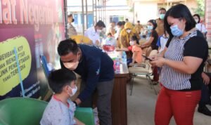 Sekda Kapuas Hulu Hadiri Launcing Vaksinasi Anak 6-11 Tahun