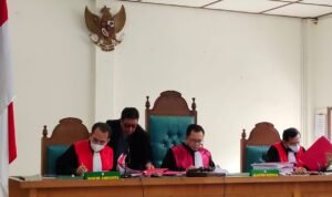 Tiga Pengedar Sabu Hanya Divonis Enam Tahun