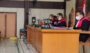 Mantan Kepsek SDN 79 Divonis 4 Tahun