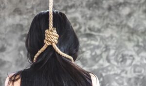 Diduga karena Ekonomi, IRT di Pambusuang Gantung Diri