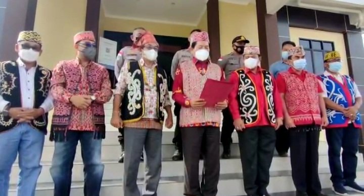 DAD Kapuas Hulu Kutuk Pernyataan Edy Mulyadi yang Melukai Masyarakat Kalimantan