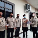 Sejumlah Personel Sat Reskrim Polres Tapsel Terima Penghargaan