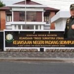 Berani Selewengkan Dana BOS, Kajari Padangsidimpuan : Akan Saya “Hajar”