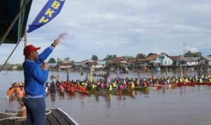 Buka Lomba Sampan Bidar, Wabup Kapuas Hulu: Jaring Bibit Atlit Terbaik