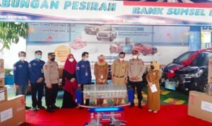 Undian Grand Prize Tabungan Pesirah BSB Prabumulih, Ros Bawa Pulang Kijang Inova