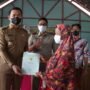 Serahkan 594 Sertifikat Tanah, Ini Pesan Bupati Kapuas Hulu
