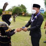 Kunker ke Desa Jongkong Kiri Hilir, Wabup Kapuas Hulu Lakukan Ini