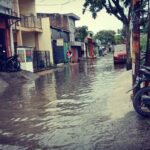 Jalan Cibiru Hilir Tergenang Air, Warga: Mudah-mudahan Pemerintah Turun Tangan