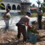 Sambut Isra Miraj, Polsek Embaloh Hilir Lakukan Baksos