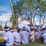 Jelang Hari Raya Nyepi, Umat Hindu Kecamatan Pangale Gelar Upacara Melasti