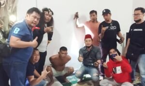 Simpan Senpira, Warga Lorong Jambu Digerbek Polisi