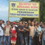 KTBM dan FWP Dirikan Plang Perumahan Wartawan