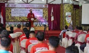 Bupati Kapuas Hulu Buka Rapat Tahunan KCP CU Tri Tapang Kasih