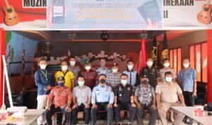 Kantor Imigrasi Kelas III TPI Putussibau Kenalkan Aplikasi ‘M-Paspor’