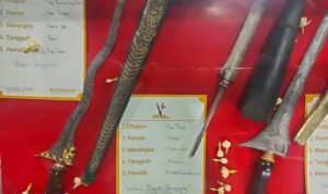 Tombak Kyai Totoq Milik Wabup Tulungagung Meriahkan Bursa dan Pameran Keris Tosan Aji 2022