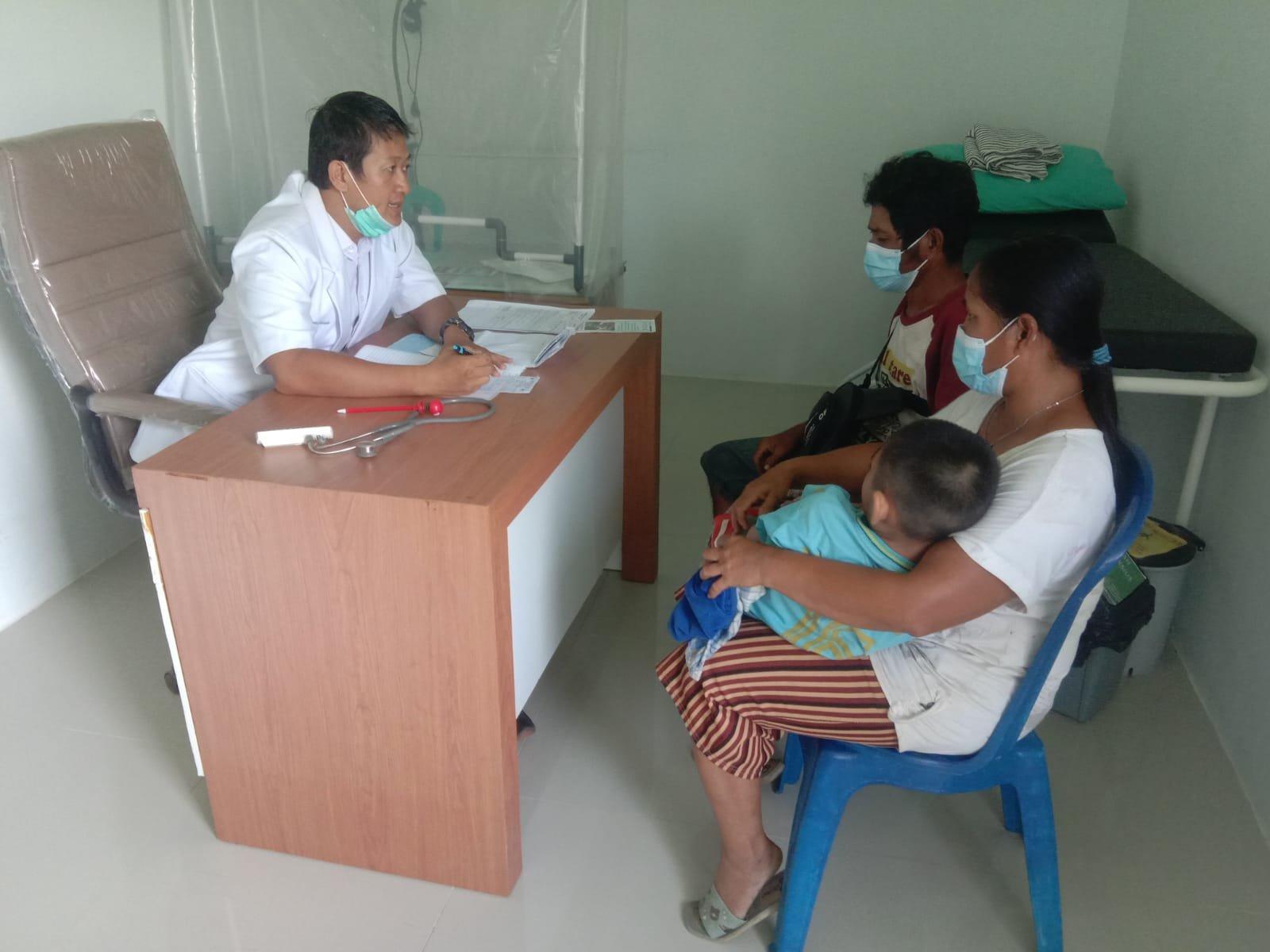Tak Bekerja, Seorang Dokter di Pedalaman Kapuas Hulu Terima Insentif