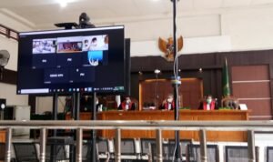 Majelis Hakim Positif Covid 19, Sidang PDPDE Ditunda