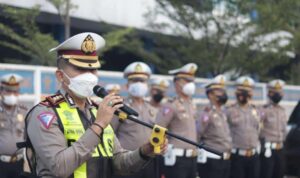 Kasat Lantas Polrestabes Bandung Ingatkan Pelayanan Masyarakat yang Baik