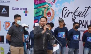 Wabup Kapuas Hulu Buka Sirkuit Seri ke 2 Panjat Tebing se Kalbar