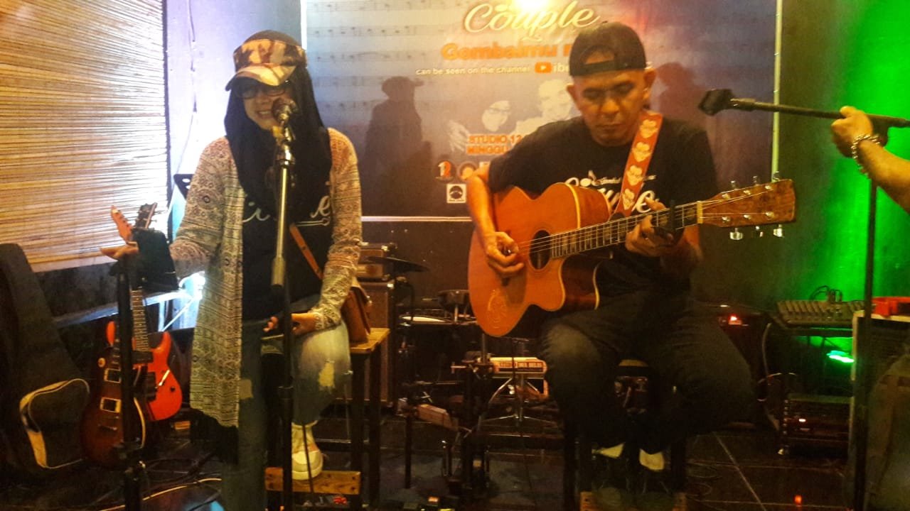 DeCouple Launching Single Kedua Berjudul "Gombalmu Mana"