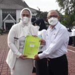 Bupati Karawang Serahkan 389 SK CPNS dan PPPK