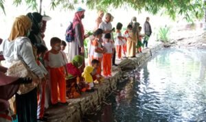 Penuh Keseruan, TK Amanda Kunjungi Taman Edagi GIB