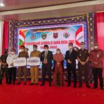 Serahkan DD Tahap III, Enos: jangan Disalahgunakan
