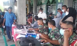 Koramil Prabumulih Gelar Vaksin di Masjid Al- Hijrah PPI, Kapten Didi: Selamat Puasa Ramadan Jaga Sehat dan Iman