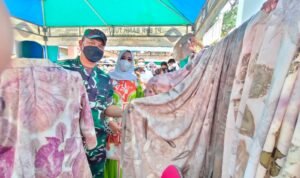 Ramah Lingkungan, Istri Dandim 0807 Tulungagung Jatuh Hati pada Ecoprint