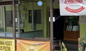 Warung Adinda Tawarkan Makanan Enak dan Murah