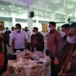 Brantas Rentenir Bupati Tanah Datar Luncurkan Program Makan Rendang