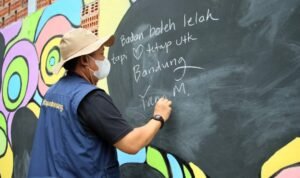 Waw! Ada Ruang Curhat di Kota Bandung