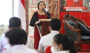 Ramah Tamah dengan Perajin Tenun Sidan, Ketua Dekranasda Kapuas Hulu: Lomba di UNESCO