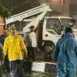 Usai Tarawih, Wali Kota Palembang Tinjau Pohon Tumbang