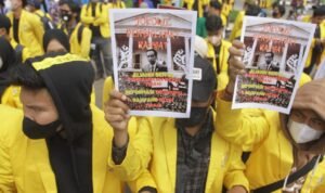 Jelang Aksi 11 April, Kantor DPRD Jabar Dipasangi Kawat Berduri