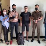 Polres Fakfak Serahkan Tersangka Tindak Pidana Persetubuhan Anak ke JPU