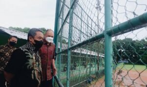 Tinjau Lapangan Softball di Lodaya, Ini Pesan Yana Mulyana ke Atlet