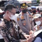 Mas Yudha Temui Pendemo