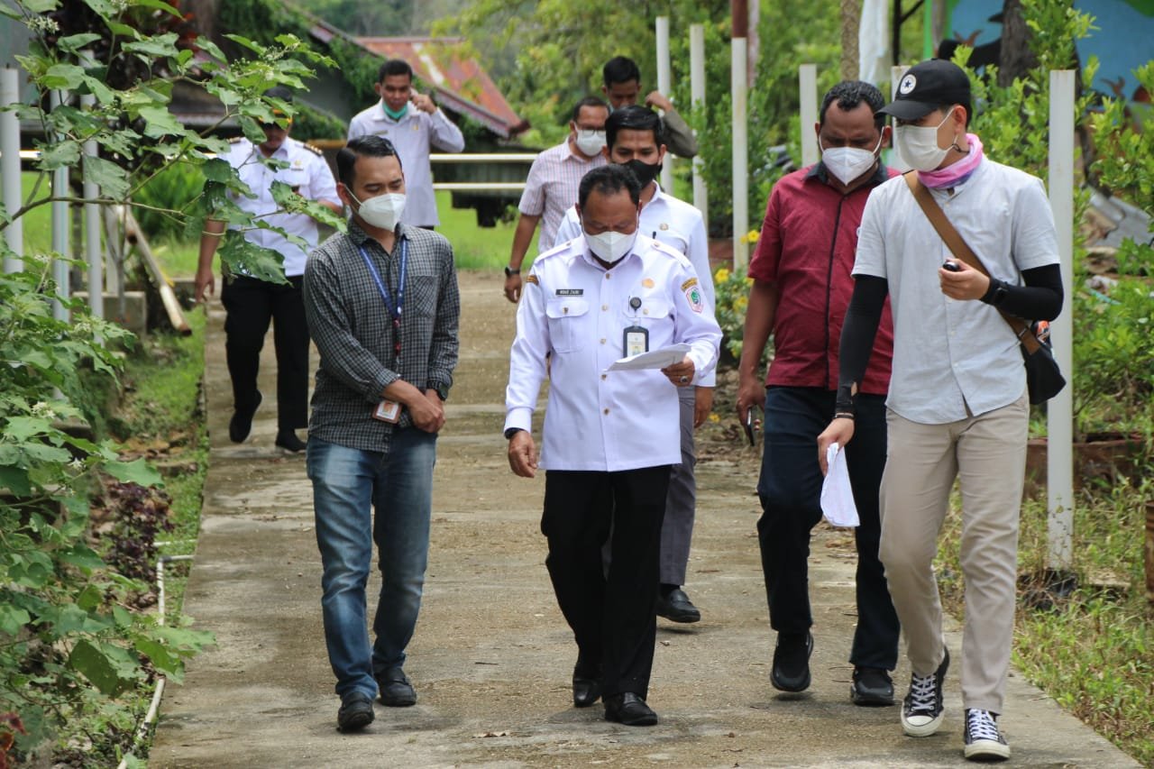 Sekda Kapuas Hulu Dampingi Tim Desiminasi Kemendagri di Kecamatan Semitau