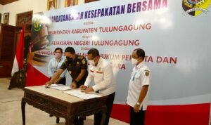 Penandatanganan Kesepakatan Bersama Kejaksaan Negeri Tulungagung, Begini Harapan Bupati Maryoto