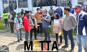 Aksi Cipayung Plus Dukung DPRD Fakfak Selidiki Kasus Pajak Hotel Grand Papua