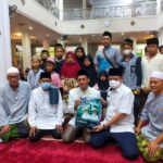 Bupati Enos Berikan Santunan 300 Anak Yatim