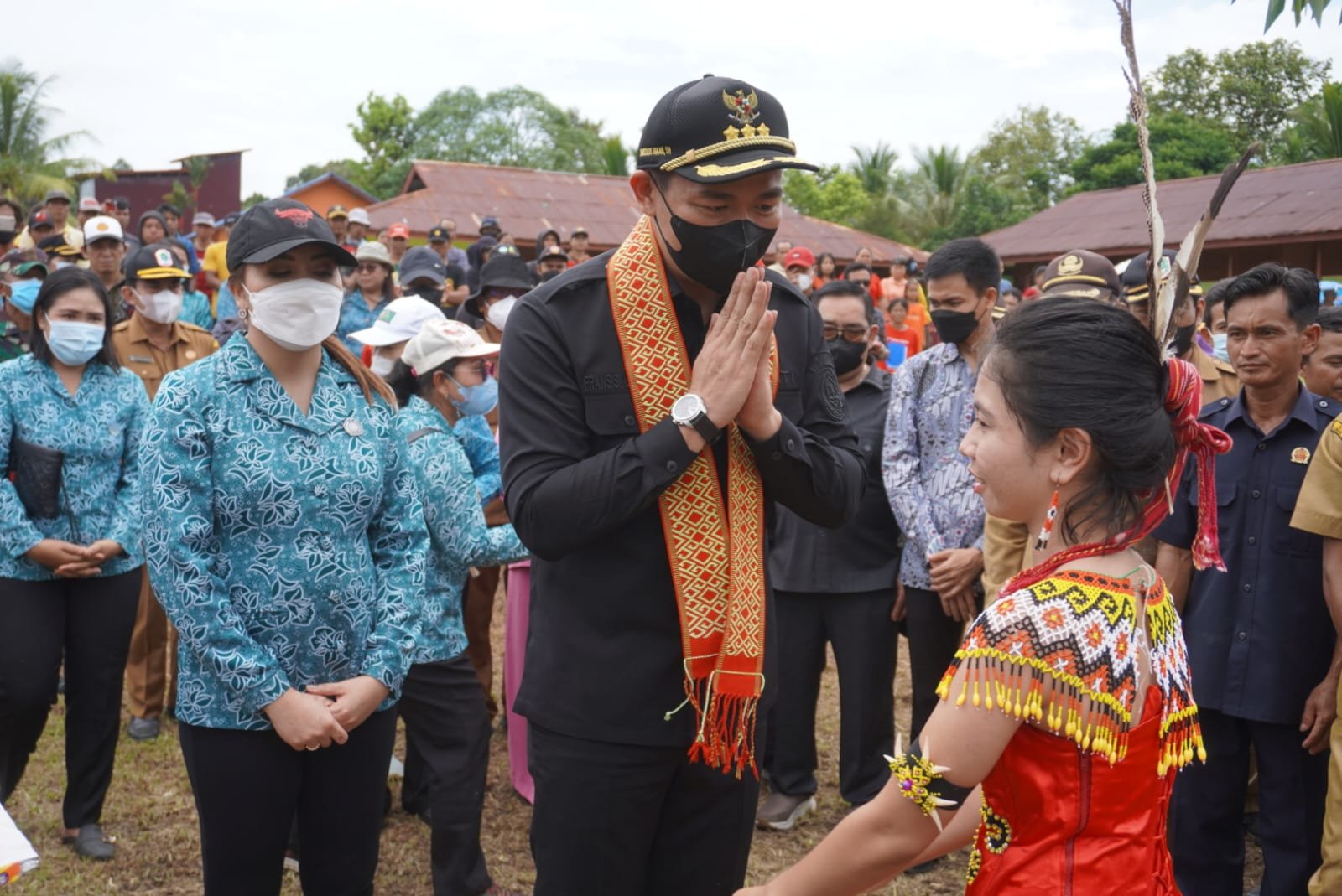 Kunker ke Desa Lebak Najah, Bupati Kapuas Hulu: Gencarkan Kampung KB
